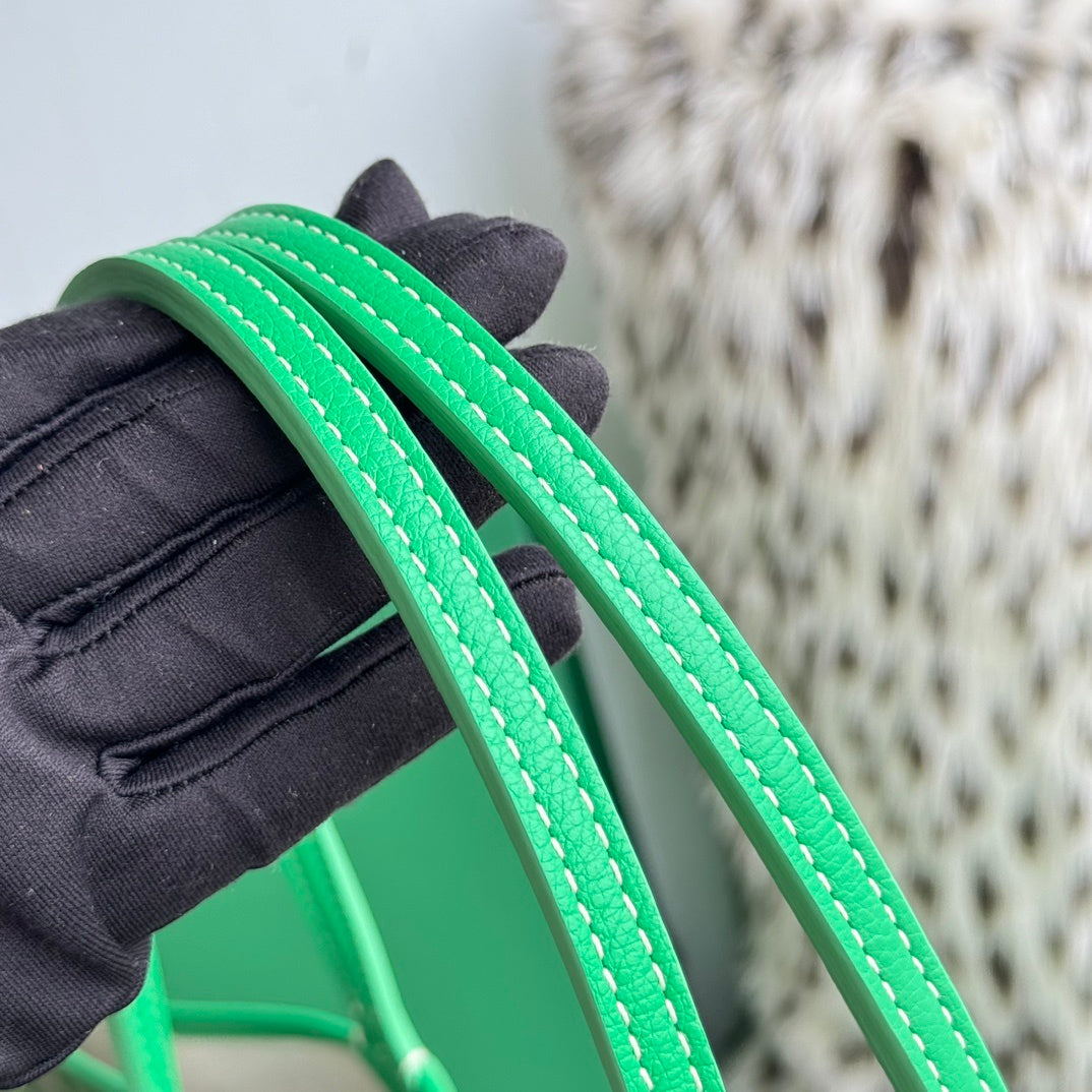 Goyard Saint Louis Tote Meadow Green