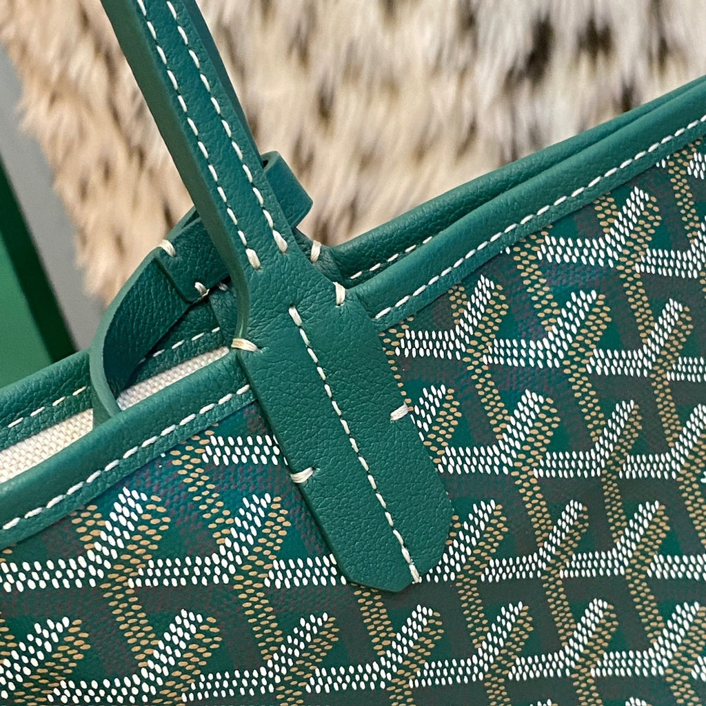 Goyard Saint Louis Tote Green