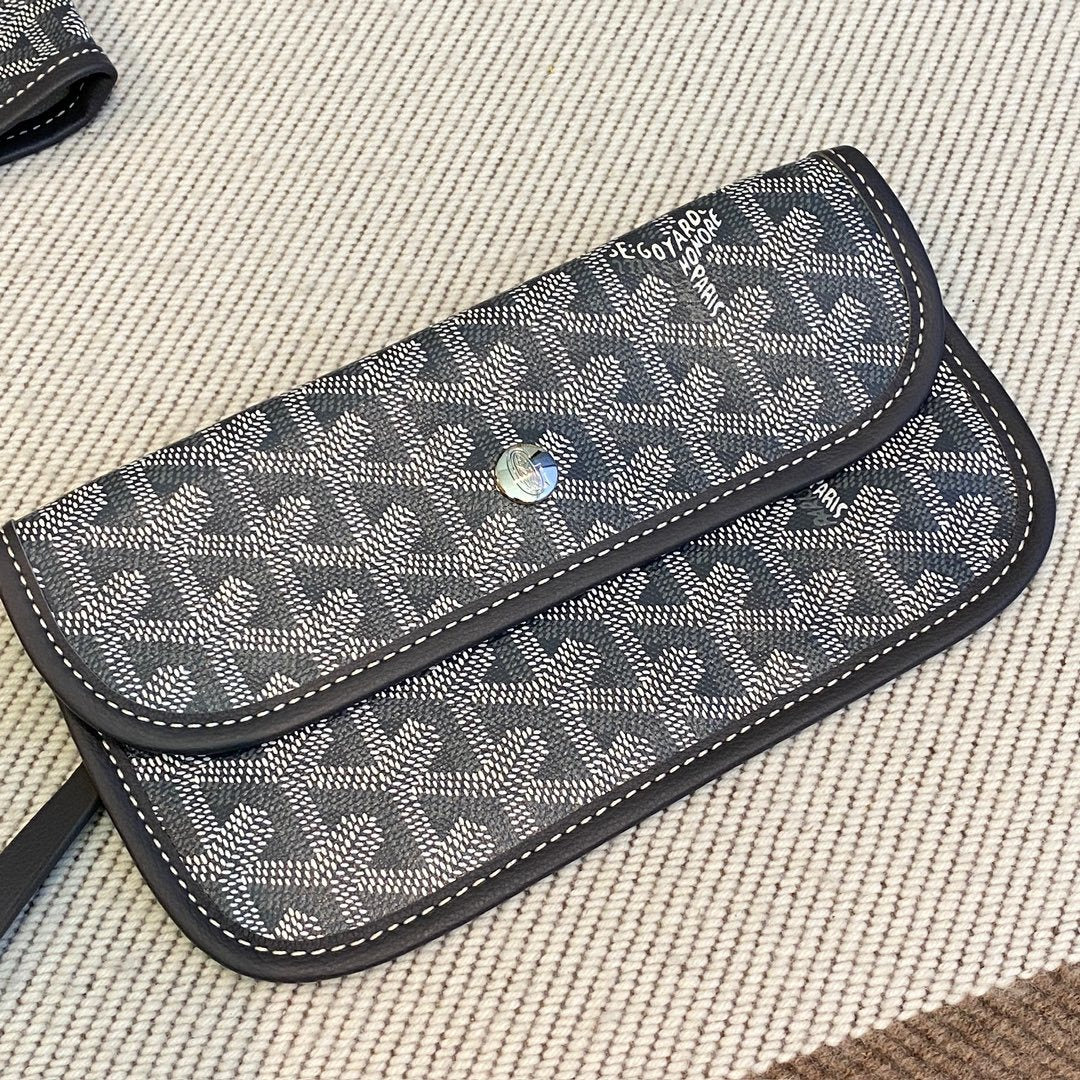 Goyard Saint Louis Tote Grey